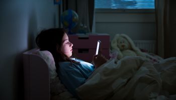 Kids and Phones: How to Teach Kids Healthy Smartphone Habits